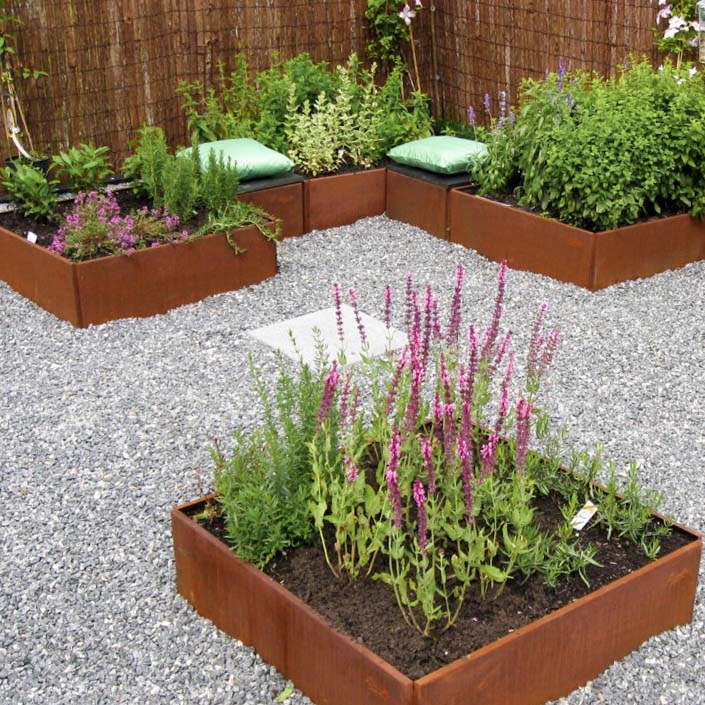 Lisbeth Hviid Hoejbedesaet Med Saeder